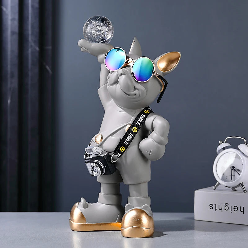 Sculpture bouledogue en résine avec lunettes - Tresors de Deco