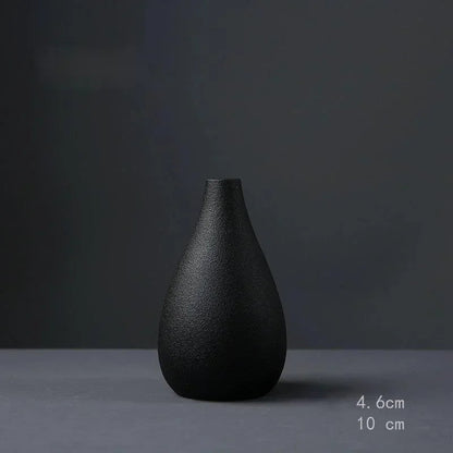 Vase noir en céramique - Tresors de Deco