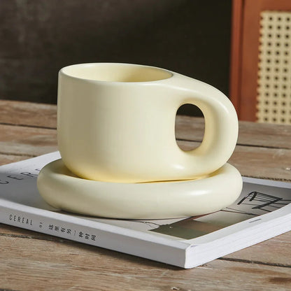 Mug Créatif avec Soucoupe en céramique - Tresors de Deco