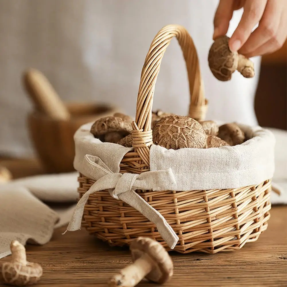 Panier en rotin avec nœud - Tresors de Deco