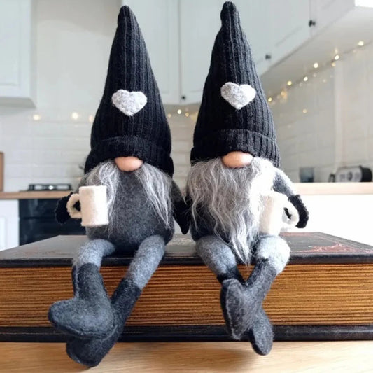 Peluche gnome avec tasse de café - Tresors de Deco